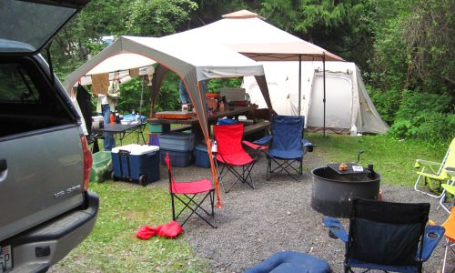 Creating autumn camp comfort